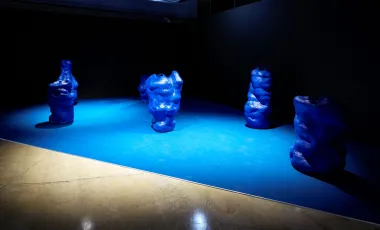 fragment ekspozycji z rzeźbami patanowskiej