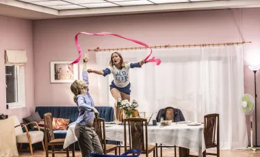 Spektakl "Cząstki Kobiety" reż. Kornél Mundruczó, fot. Natalia Kabanow