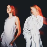 portret dwóch kobiet