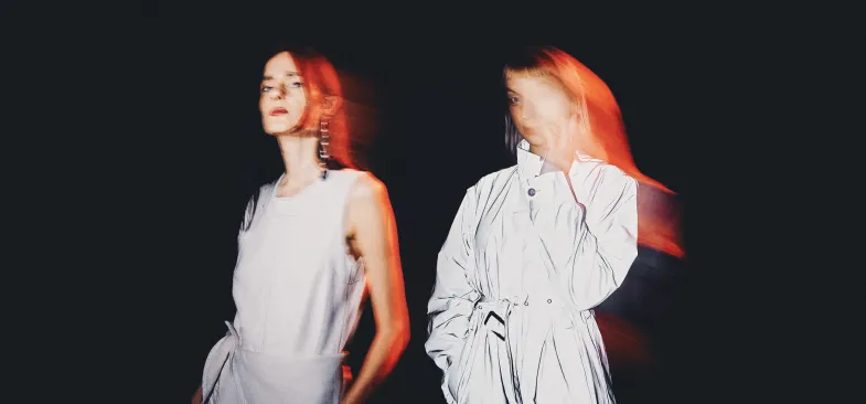 portret dwóch kobiet